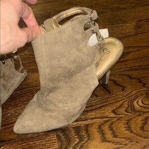 Seychelles Taupe Suede Heeled Boots 7.5